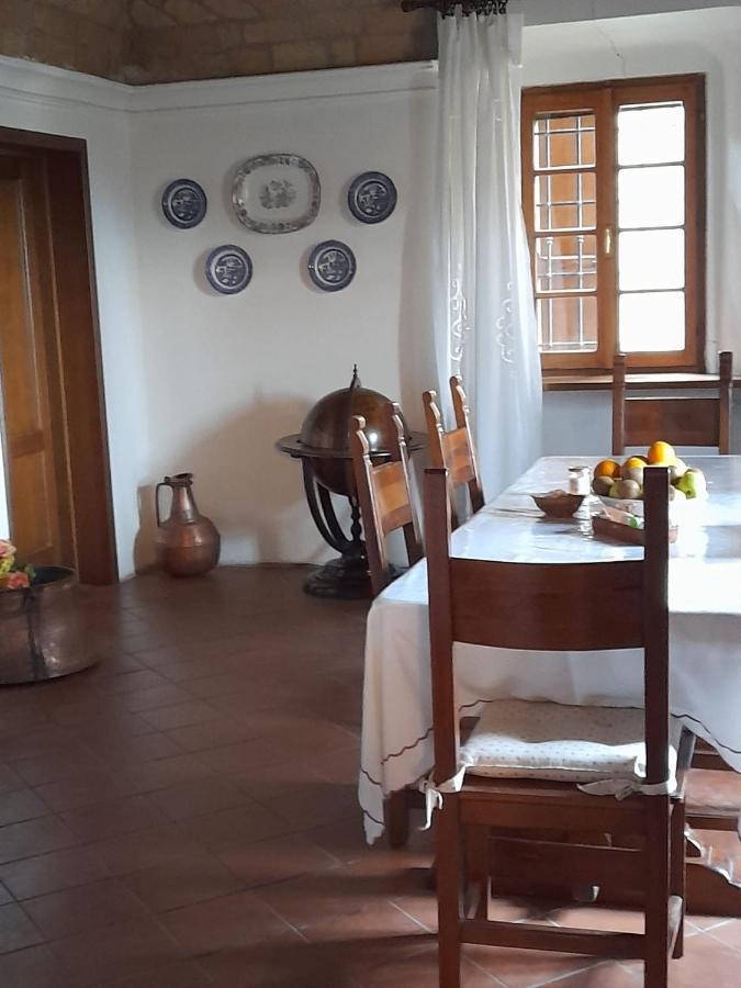 Hostal Torre Colombaia Salsomaggiore Terme Exterior foto